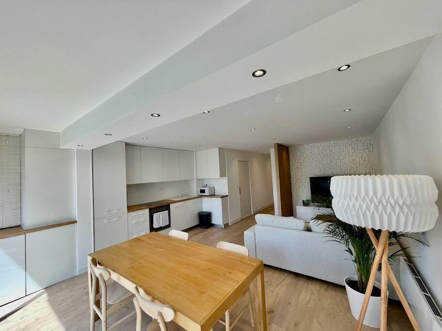 Pgh N19-Centre-Ville, Plage A 200M, Parking Prive ลา กร็องเดอ-ม็อต ภายนอก รูปภาพ